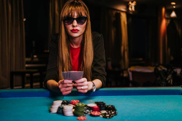Diamond Empire live dealer table interface on dj togel mobile app