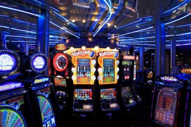 Paito Mingguan weekly data table displayed on dj togel mobile app